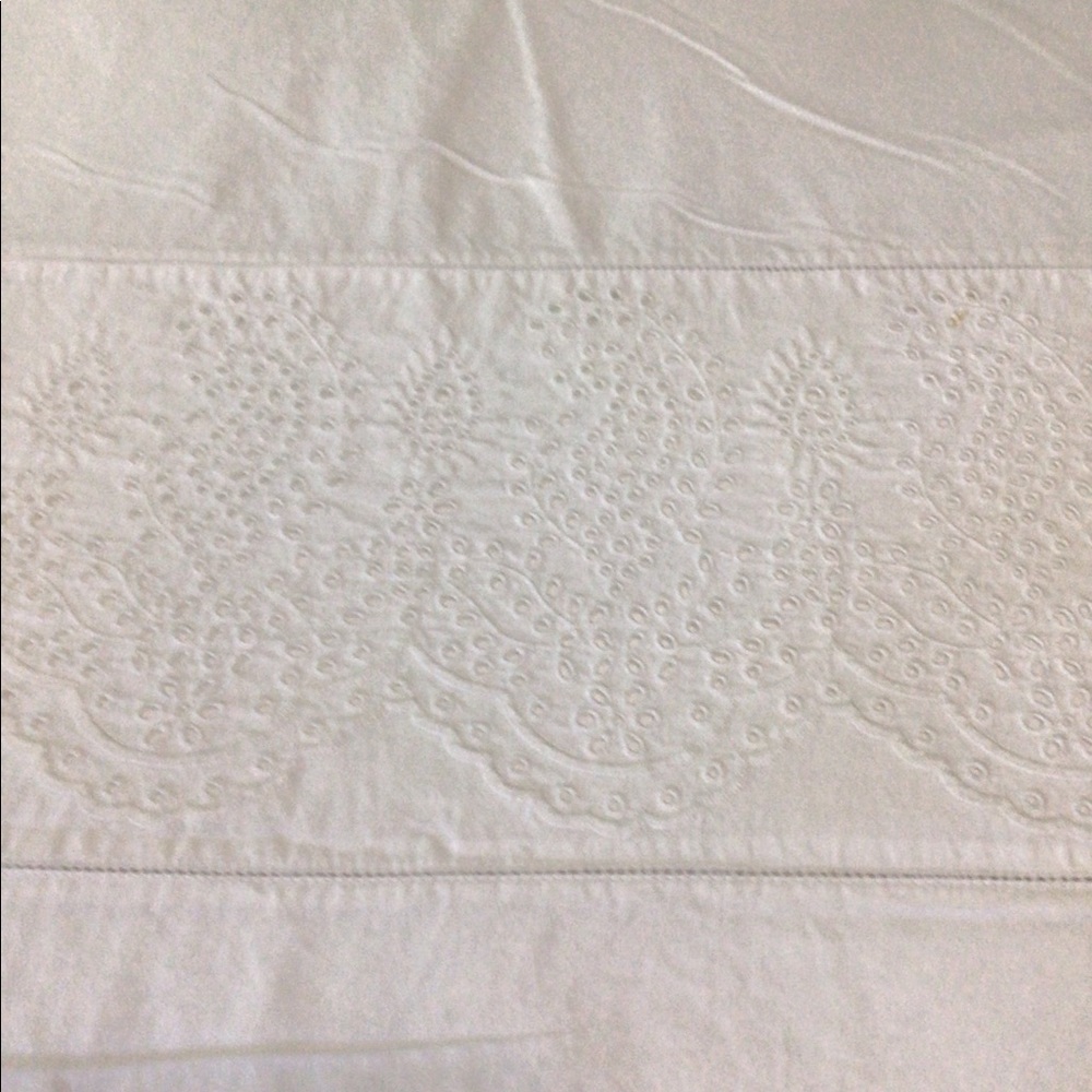 “CLEARANCE” MARTHA STEWART Queen Duvet cover